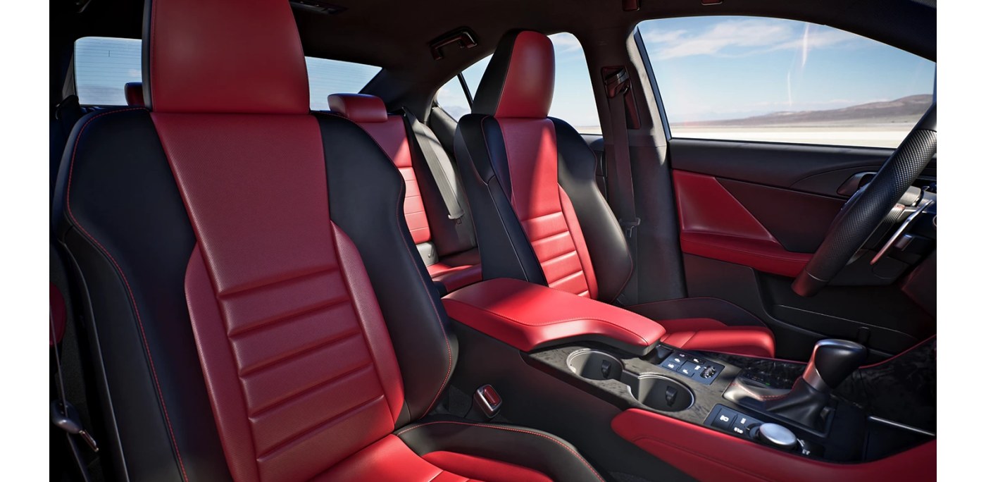 امکانات رفاهی IS 350 F Sport Prestige