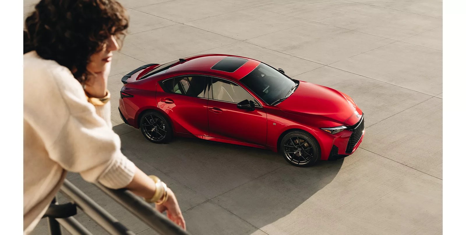 لکسوس IS 350 IS 350 F Sport Prestige - نمای بیرونی 8